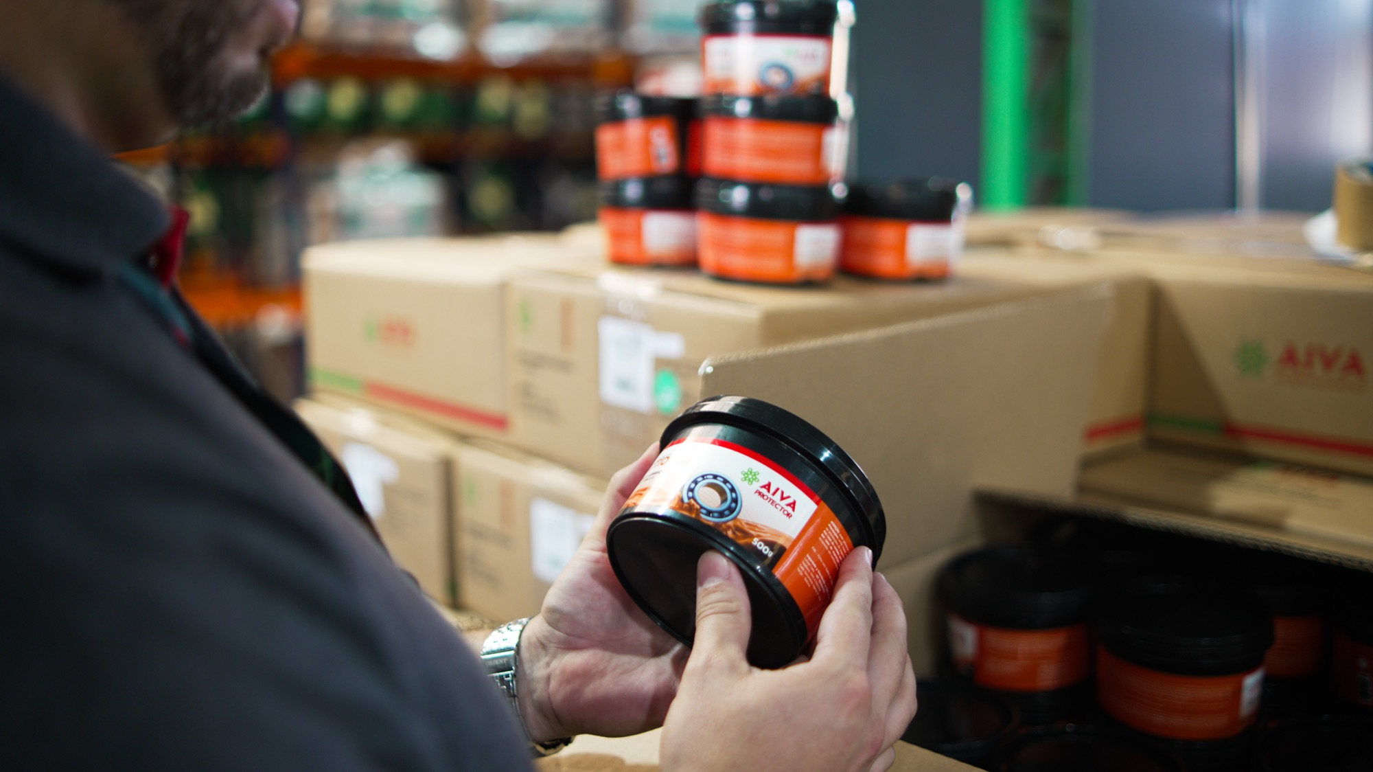 Linha de produção de graxas com marca própria na AIVA